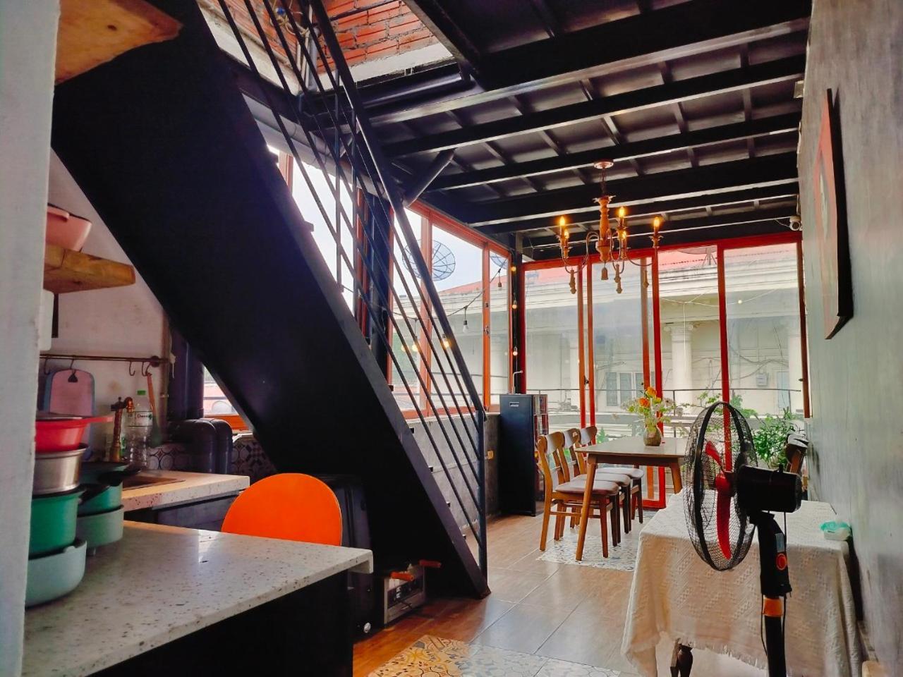 Cozy Fun Homestay 16 Hanoi Exteriör bild