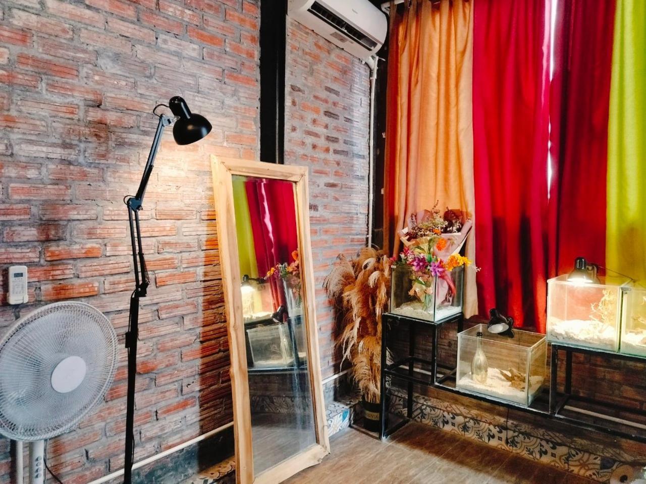 Cozy Fun Homestay 16 Hanoi Exteriör bild
