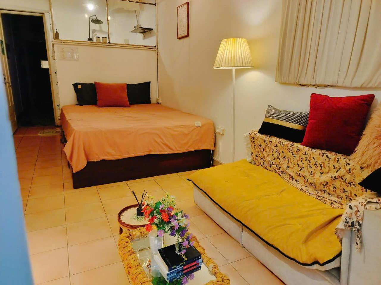 Cozy Fun Homestay 16 Hanoi Exteriör bild